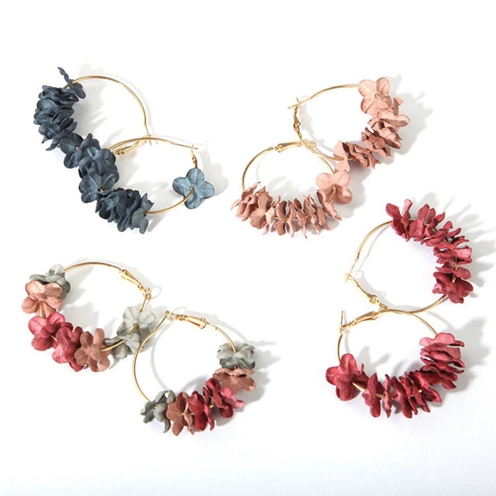 🌺NEW🌺 Floral Statement Gold Hoop Earrings